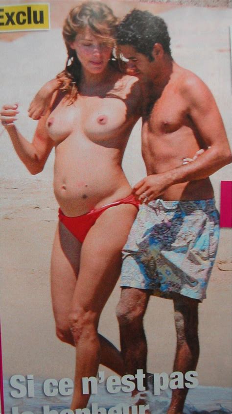 mélissa theuriau nue dans plage topless sein softcore en bikini jambe starsfrance