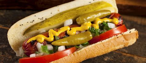 eat   chicago style hot dog   world tasteatlas