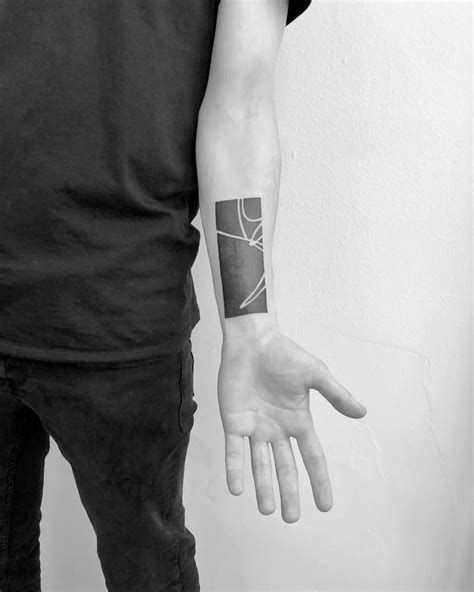 minimalist tattoo ideas  inspire   piece  minimalgoods