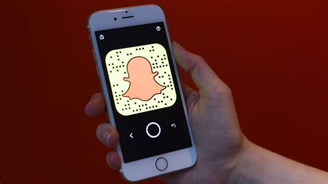 snapchat s latest redesign starts rolling out bt