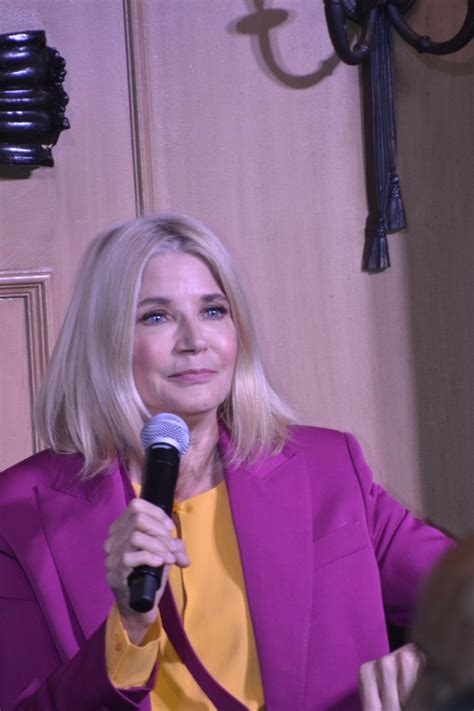 photos candace bushnell talks at the friars club about