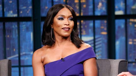watch late night with seth meyers interview angela bassett on starring