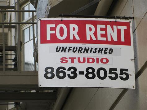 renting  home  apartment find   renters insurance   important massdrive blog