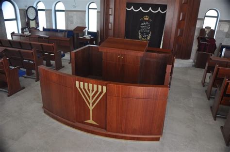synagogue furniture types materials