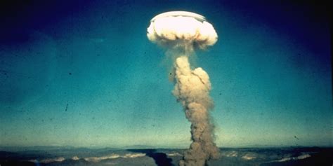math model shows   survive  nuclear bomb explosion huffpost