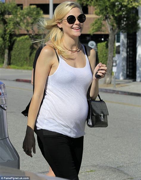 jaime king reveals her natural beauty as she shops for her blossoming bump daily mail online