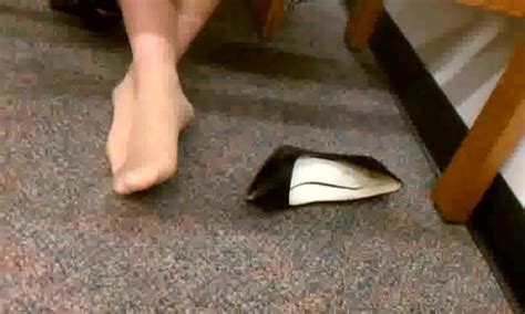 candid sexy nylon pantyhose feet in library free porn 7a