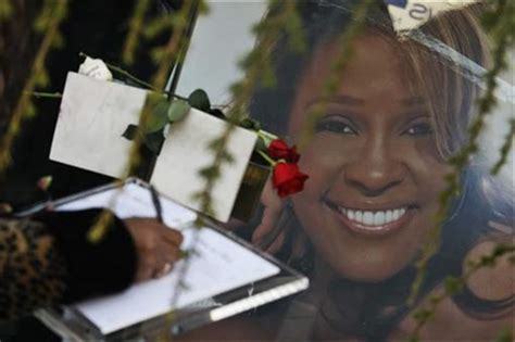 funeral home owner says she knows who leaked whitney houston photo to