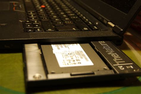 install  additional drive   thinkpad ultrabay hemrin