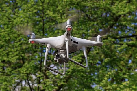 estados unidos alerta  su poblacion  los drones  camara