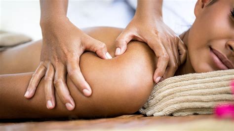 Deep Tissue Massage Secret Oasis Spa Contemporary