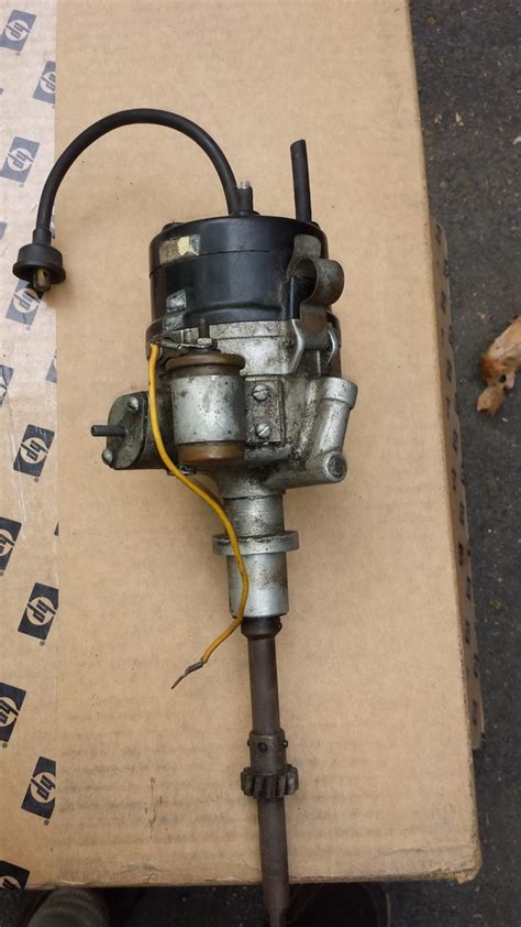 sold mallory dual point distributor