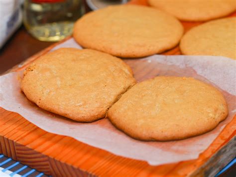 ways   coconut cookies wikihow