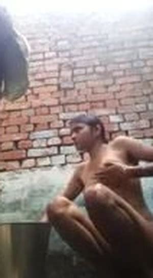 Nude Indian Girls Bathing In River Porn Movies