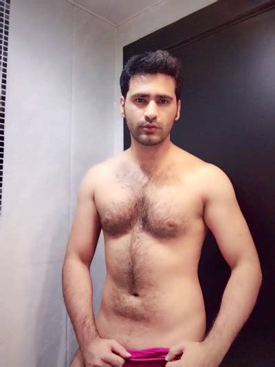 super hot ass pics of a horny naked guy s bubbly buttocks indian gay site