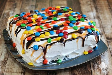 quick  easy ice cream cake recipe mom   boys