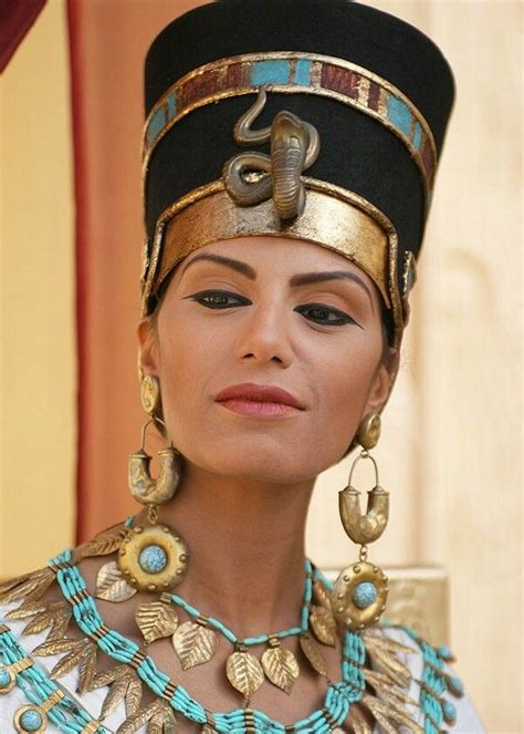 nefertiti ancient egyptian women egyptian beauty