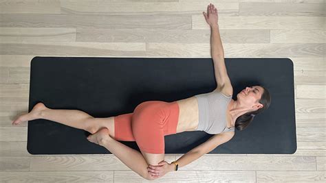 supine spinal twist yoga pose  benefits variations