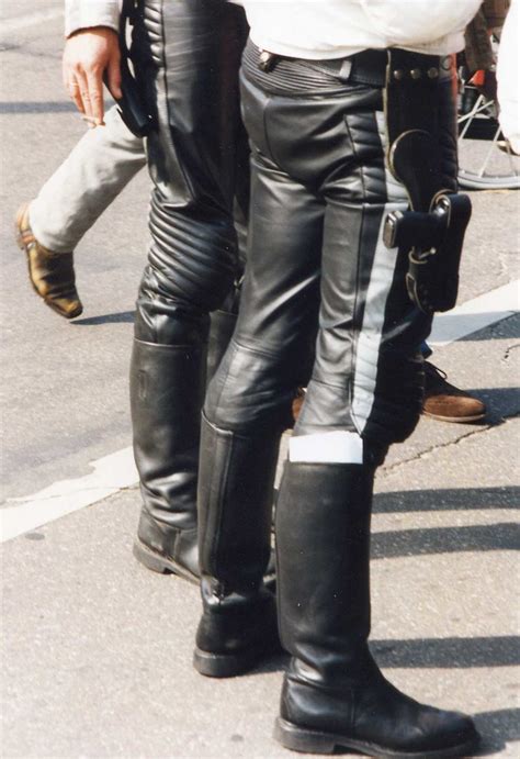 the world s best photos of leather and motorcyclecop