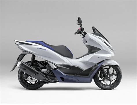 honda pcx range  scooters including  hybrid introduced  japan