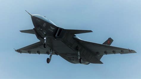 flight   future turkish stealth combat drone kizilelma
