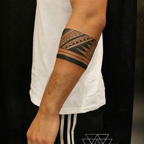 afbeeldingsresultaat voor tatoeage onderarm band maoritattoos wilma