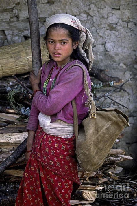 Nepali Village Girl Everest Trek Photograph By Craig Lovell