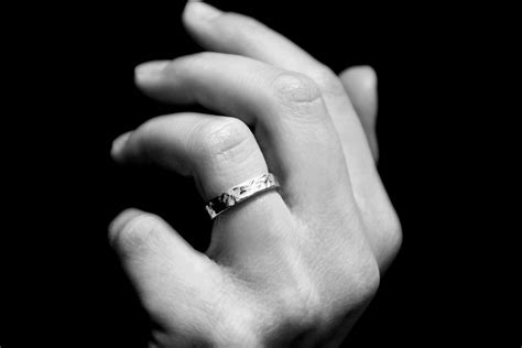 hand ring black  white  photo  pixabay