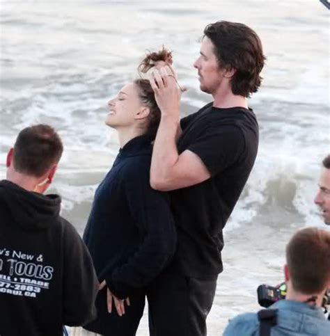 christian bale and natalie portman filming knights of cups