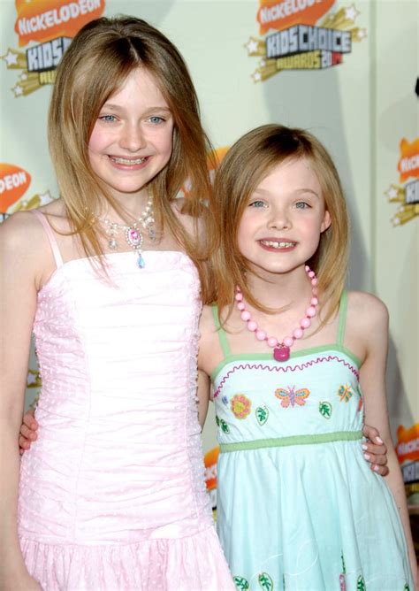 Elle And Dakota Fanning S Pictures Together Over The Years Popsugar