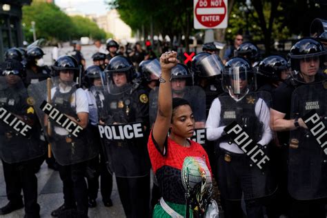 comparison between capitol siege blm protests is denounced the