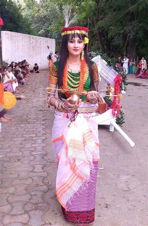 beautiful manipuri india traditional dress most