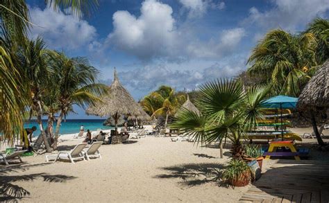 cas abou info tips  dit caribische droomstrand