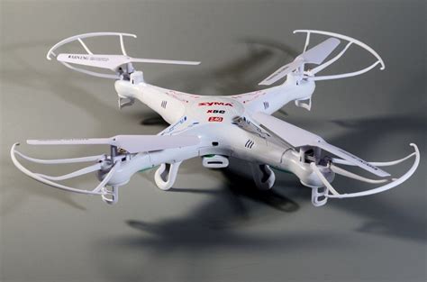 dron syma xc  quadcopter mp hd kamera  daljinski upravljac