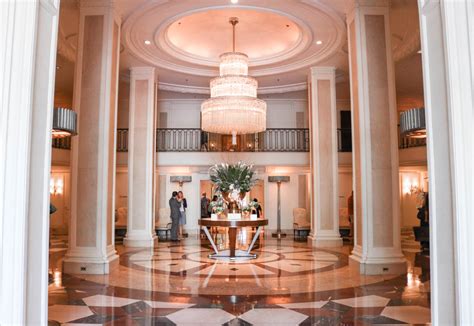 incredible luxury hotels  los angeles california passport
