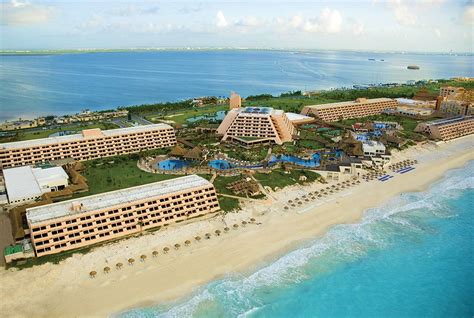 grand oasis cancun mexico address  map