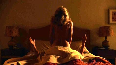 naomi watts strips nude for a raunchy sex scene with kyle maclachlan in new episode of twin peaks