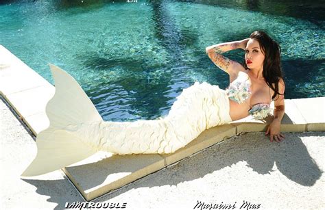 Babe Masuimi Max Dresses Up As A Mermaid For Halloween