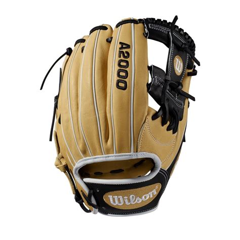 wilson    glove baseball gloves   baseball shop uk