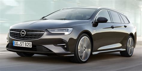 opel insignia facelift   car division