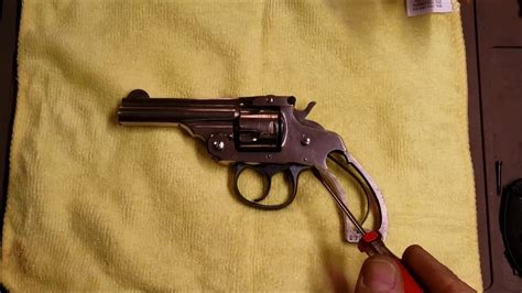 harrington richardson  sw revolver dissasembly reassembly youtube