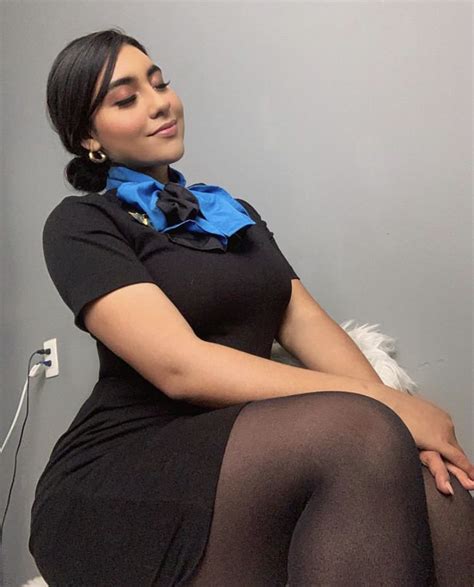 Flight Attendant Selfie Aviación Airplane In 2020 Mexican Girl