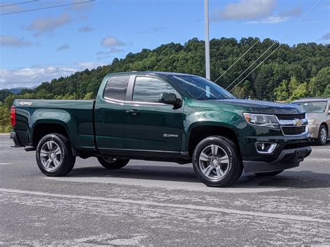 pre owned  chevrolet colorado wd lt wd extended cab pickup