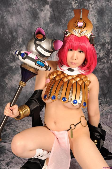 menace ero cosplay by nishizuku hiyo royally busty