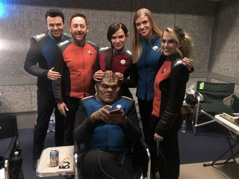 The Orville Season 3 Behind The Scenes Cast Photo Sci Fi Comedy