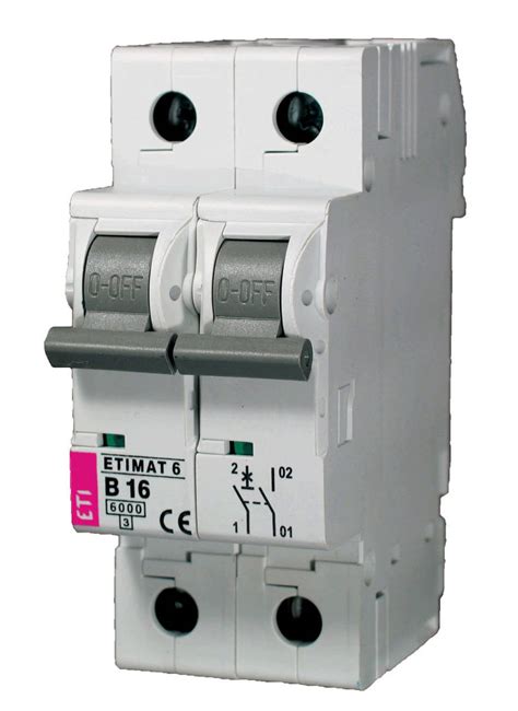 difference  fuses  circuit breakers