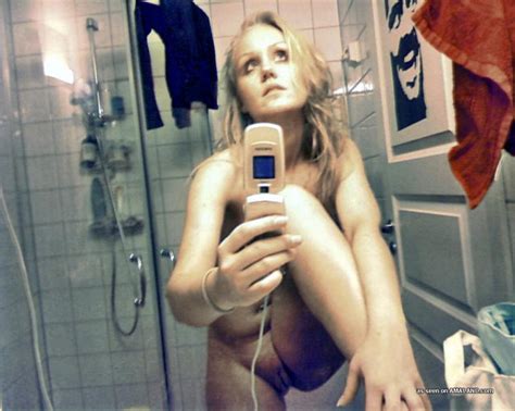 sexy norwegian amateur blonde s nude self pics