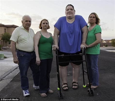 At 6ft6ins And 34stone Meet One Of The Largest And Heaviest Women On