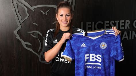 Georgia Brougham Signs For Lcfc Women