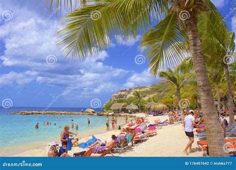 blue bay beach  curacao dutch antilles editorial photography image  willemstad